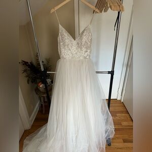 NWT Unaltered Justin Alexander A-Line French Tulle Wedding Dress in Ivory